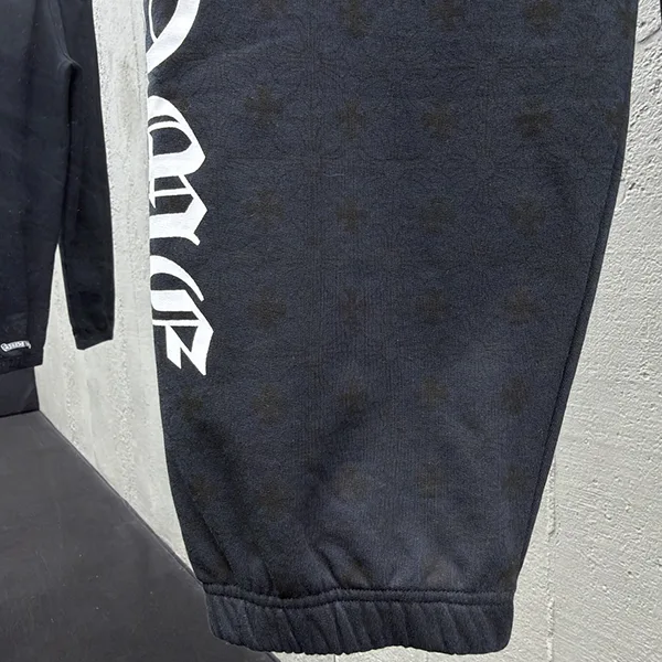 【クロムハーツ】CH プラス モノグラム スウェットパンツ コピー