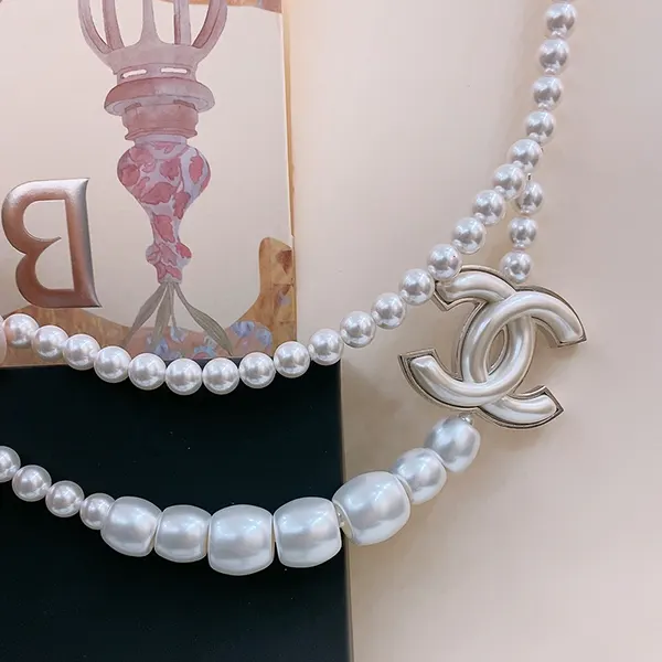シャネル パール ロング ネックレス スーパーコピー
