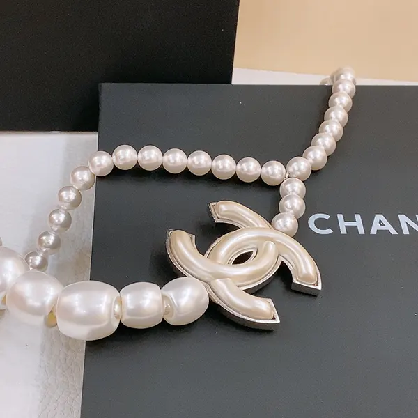 シャネル パール ロング ネックレス スーパーコピー