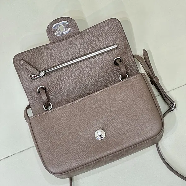 シャネル マキシ フラップ ハンドバッグ n級品