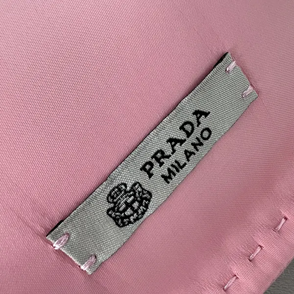プラダ ウィッシュ シルクダッチェス ポーチ n級品