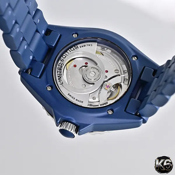 シャネル J12 コピー 38 33mm マットブルー セラミック ステンレススティール