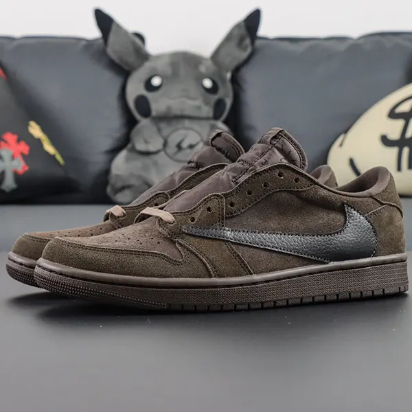 トラヴィススコット × ナイキ エアジョーダン1 ロー OG SP DM7866-202