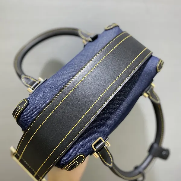 限定★デルボー★ COOL BOX MM バッグ スーパーコピー デニム Denimコピー