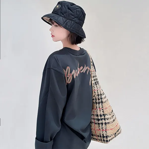 バーバリー ロングスリーブ ロゴ コットンTシャツ スーパーコピー 81326901