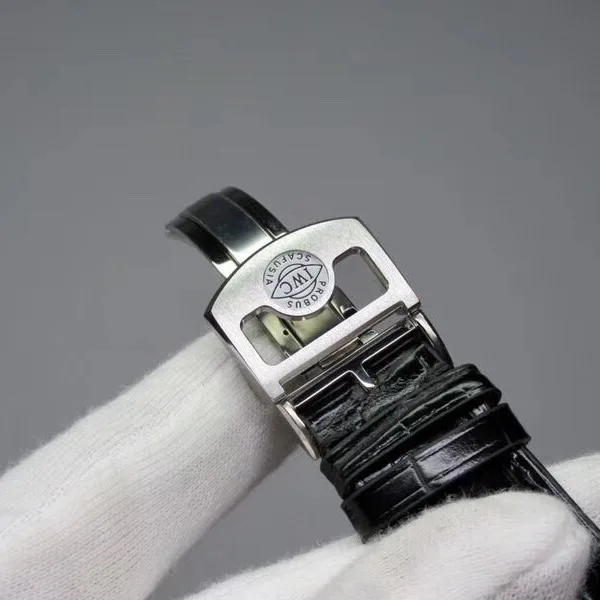 IWC ポルトギーゼ コピー アニュアル・カレンダー IW503501 44mm ホワイトダイヤル