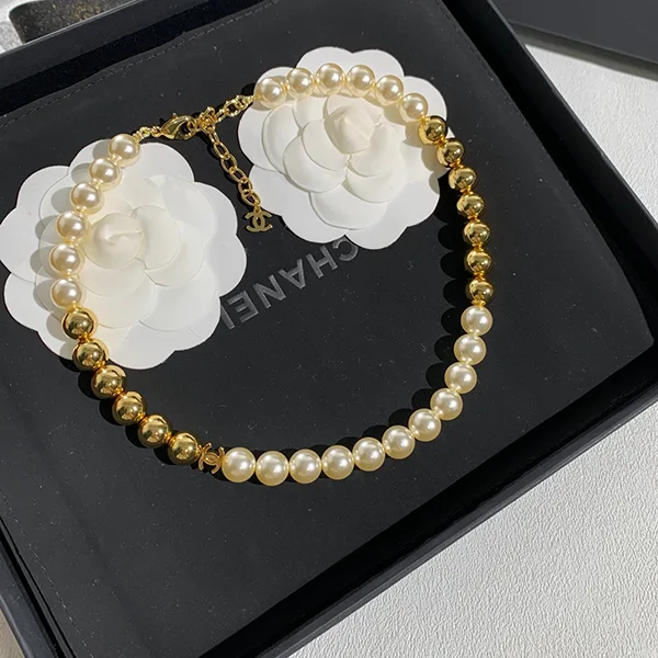 大人の品格【シャネル】上品 パールネックレス CCマーク ABI030-B25739-UC951