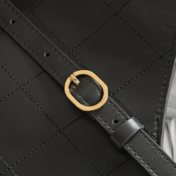 【一目で心奪われる】シャネル CCロゴ ショルダーバッグ スーパーコピー