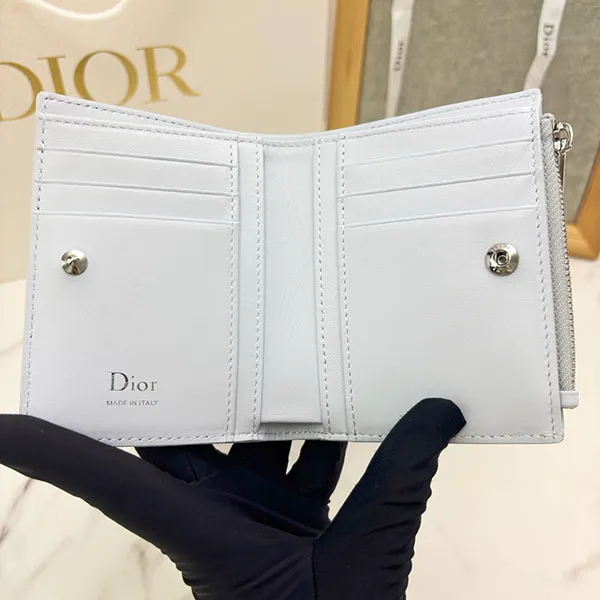 【キルト×リボンが可愛い相棒財布♪】レディ ディオール スーパーコピー◆Dahlia ウォレット S2605PUQA_M39Z