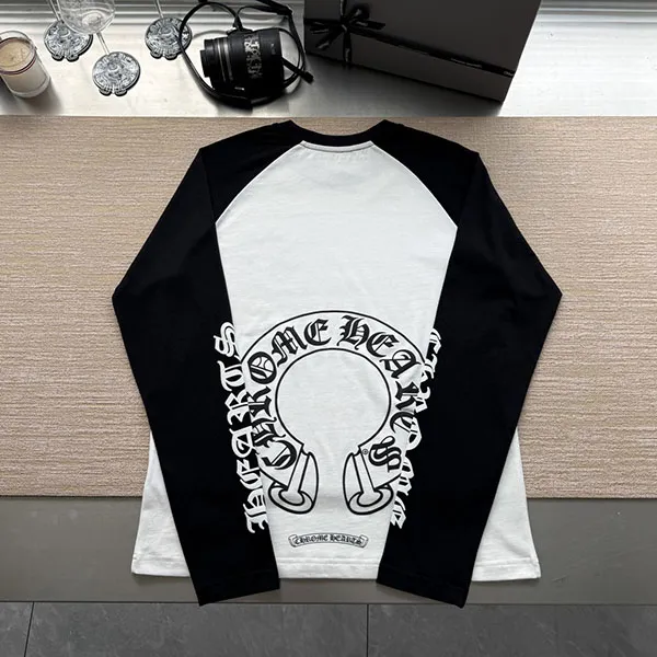 クロムハーツ ホースシュー ロゴ ロングスリーブ Tシャツ スーパーコピー