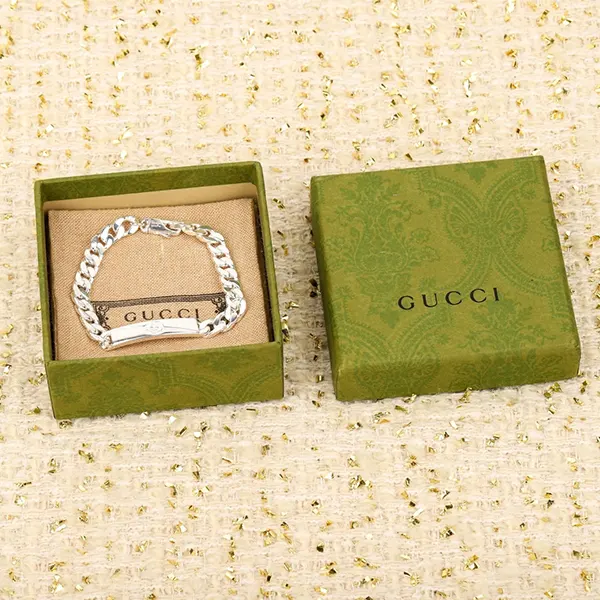 グッチ ダイアゴナル インターロッキングGブレスレット 774054 J8400 8106