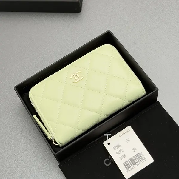 シャネル クラシックジップコインパース 偽物 AP3686 B10583 U8390