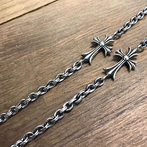 クロムハーツ n級品 シルバー 925 ペーパーチェーン クロス ブレスレット
