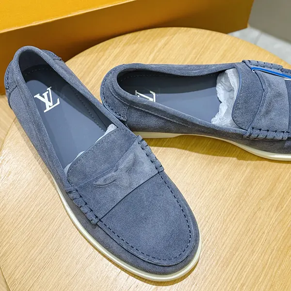ルイヴィトン LV クロワゼット ローファー 1AJWX1