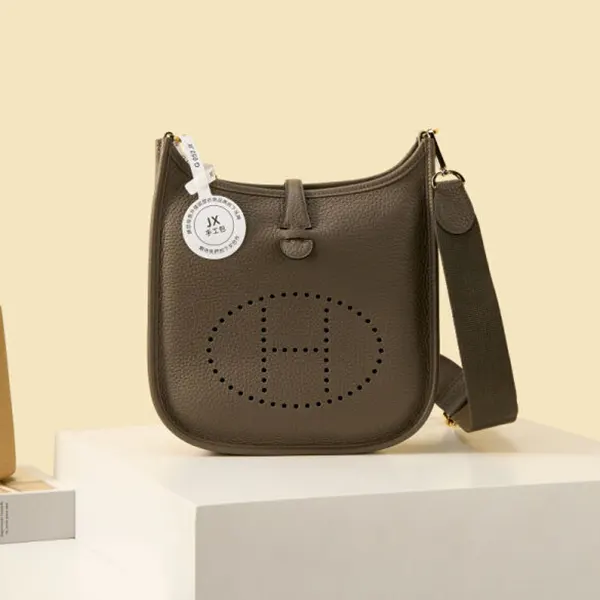 エルメス エヴリン 23 ショルダーバッグ