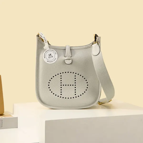 エルメス エヴリン 23 ショルダーバッグ