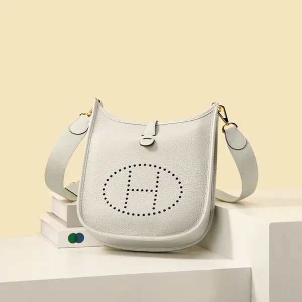 エルメス エヴリン 23 ショルダーバッグ