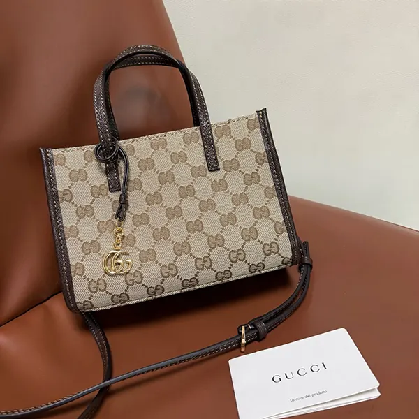 グッチ ダブルG チャーム付き スモール トートバッグ