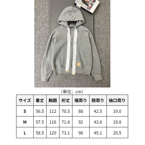 洗練されたグレーで日常を格上げ☆【ルイヴィトン】コントラスト フーディ 1AKENT