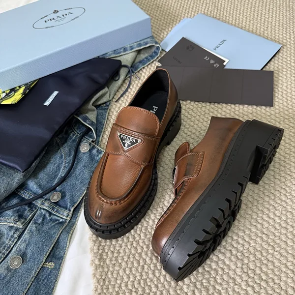 【入手困難】プラダ Double チョコレート ローファー★LOAFERS★全色