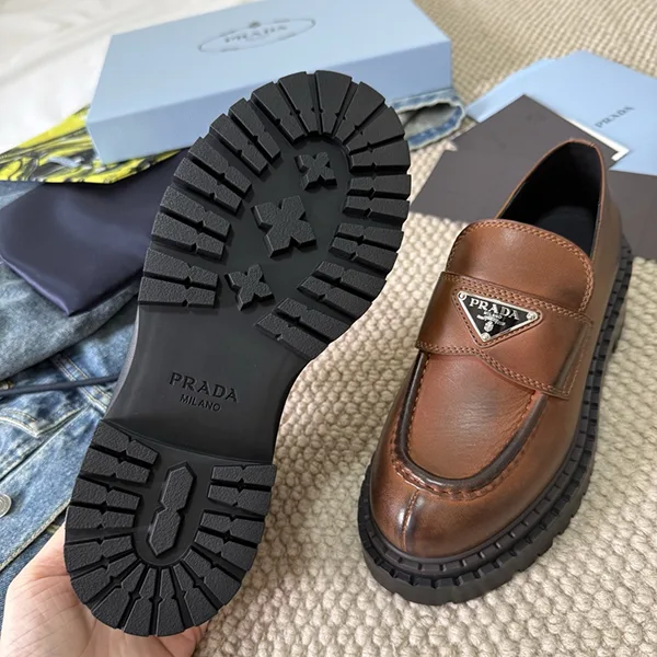【入手困難】プラダ Double チョコレート ローファー★LOAFERS★全色