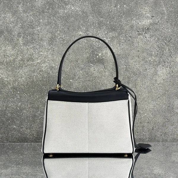 バレンシアガ Rodeo Handbag Small ロデオ ハンドバッグ スモール 7897792ACNP9260