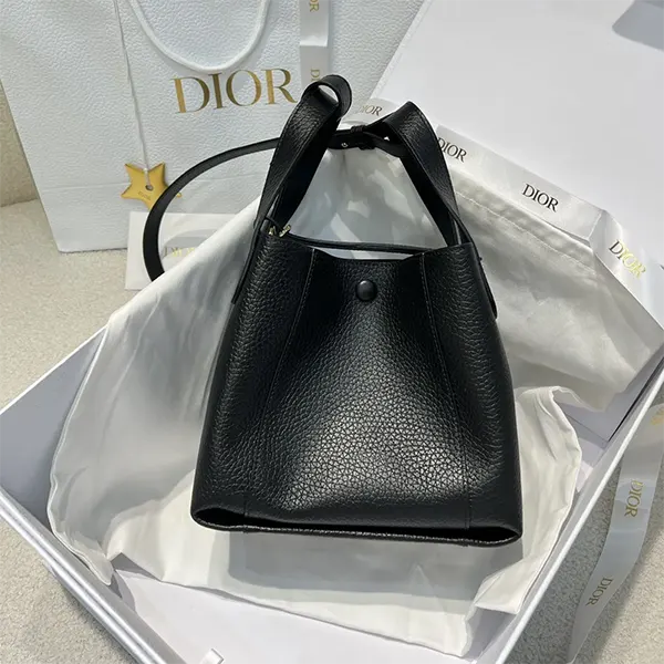 【小さくてかわいい】ディオール Signature バケットバッグ スーパーコピー スモール M2840USKU_M900