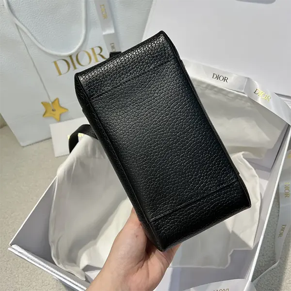【小さくてかわいい】ディオール Signature バケットバッグ スーパーコピー スモール M2840USKU_M900