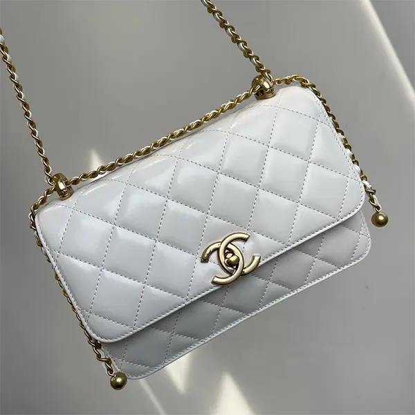 ♡シャネル チェーンバッグ スーパーコピー AP2289-B05973-94305
