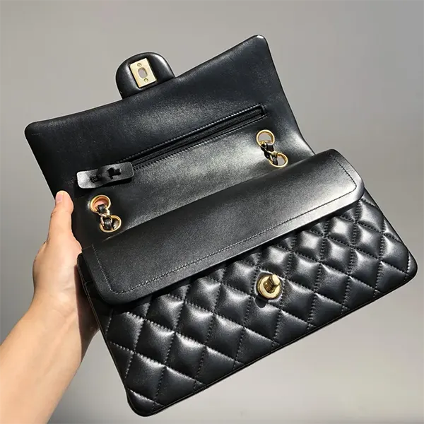 【憧れの一品♪】シャネル 11.12 クラシック ハンドバッグ スーパーコピー A01112-Y01295