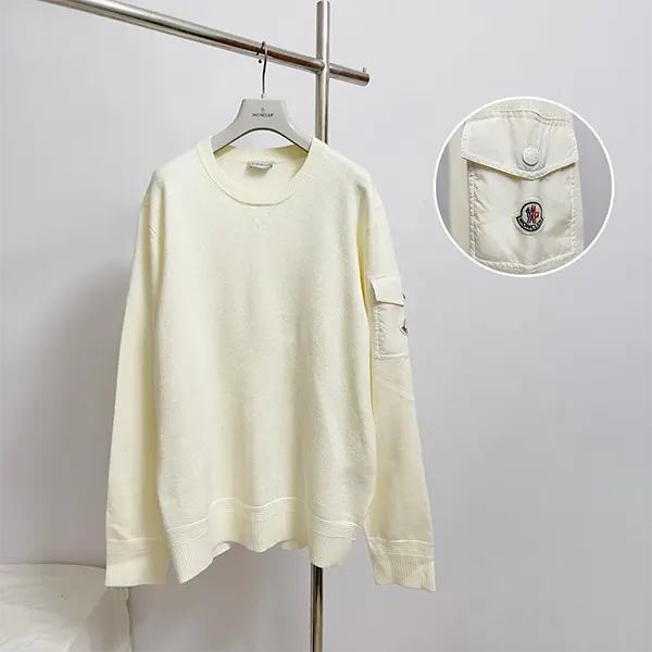 【モンクレール スーパーコピー】クルーネックニット 袖ポケット ウールセーター 新作 L20919C00001M1131034