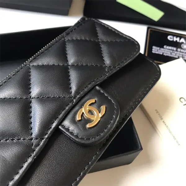【洗練が宿る】シャネル スーパーコピー クラシックジップ フラグメント ケース AP2570 B10583 C3906