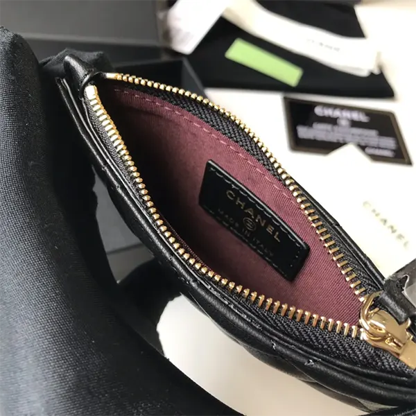 【洗練が宿る】シャネル スーパーコピー クラシックジップ フラグメント ケース AP2570 B10583 C3906