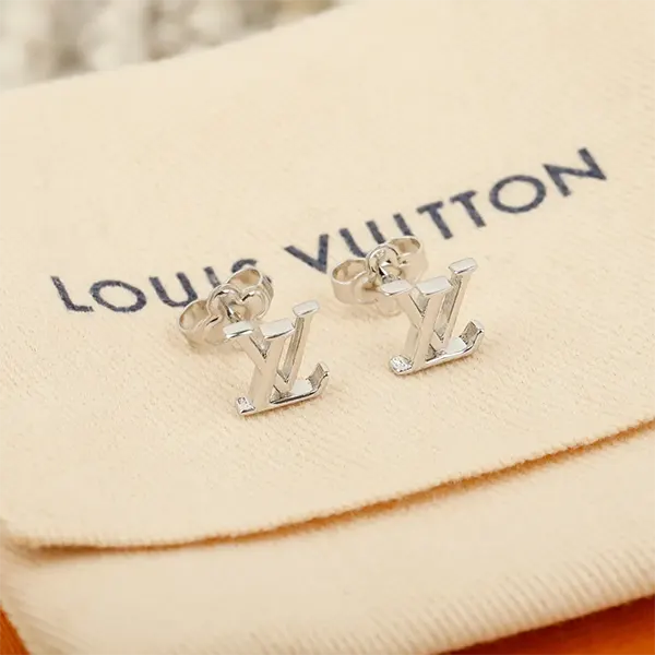 すぐ届く☆【ルイヴィトン スーパーコピー】ピアス LV アイコニック XS M03974